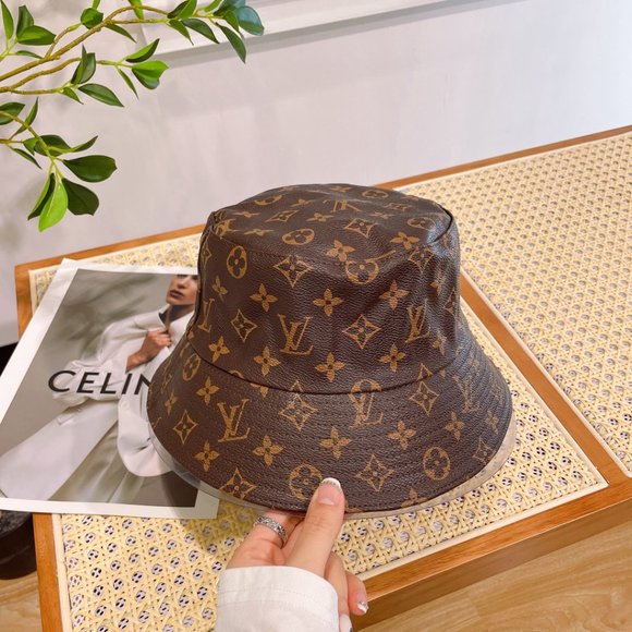 Louis Vuitton's new embossed presbyopic leather baseball cap - Picture 8 of 8